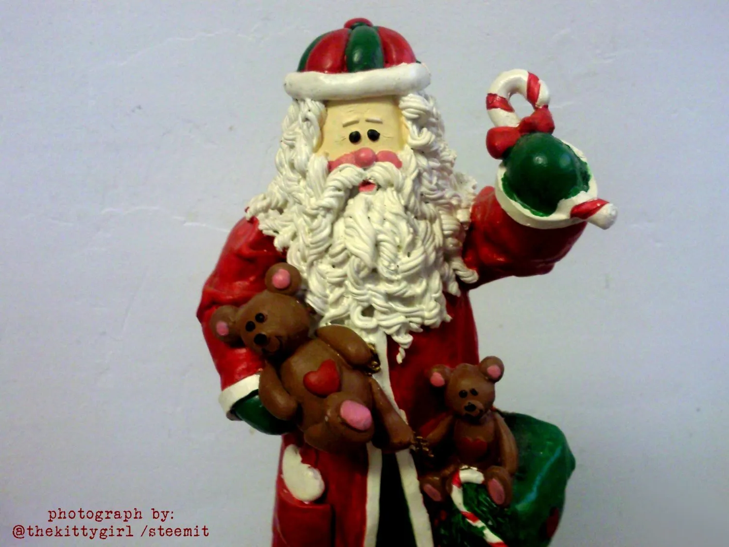 YiddishaSanta-2.jpg